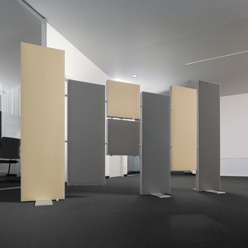 Akustik-Raumteiler mit individuellem Designmotiv als flexible Trennwand