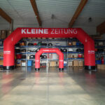 Gebläsebetriebener aufblasbarer Bogen mit Firmenlogo für Messe