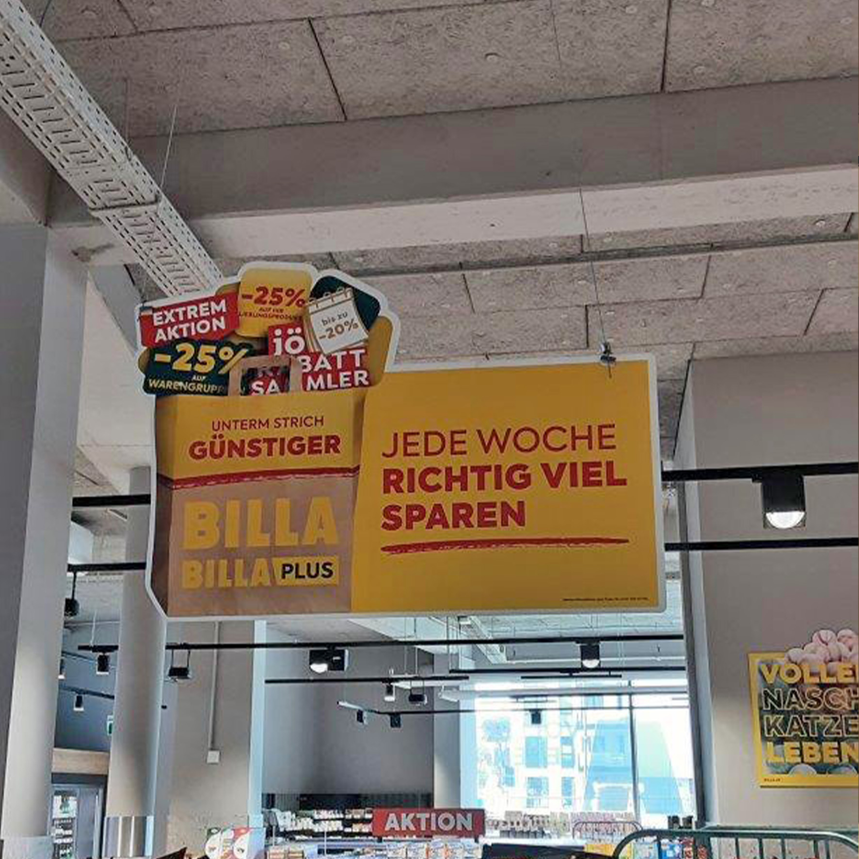 Beidseitig bedruckte Aluverbundplatte in Kontur geschnitten