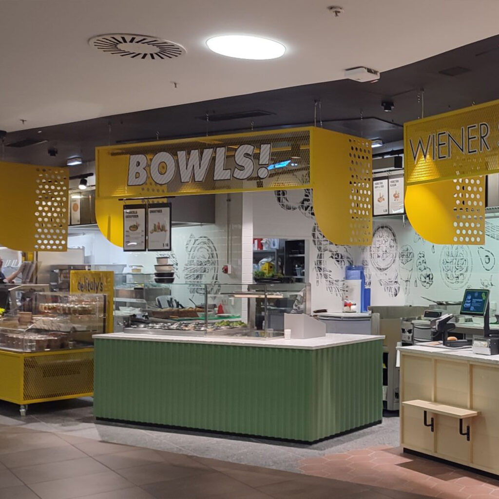 bedruckte Fräsbuchstaben aus Forex als Beschriftung